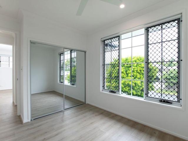 Luxury Living Awaits Elegance and Comfort Combined!