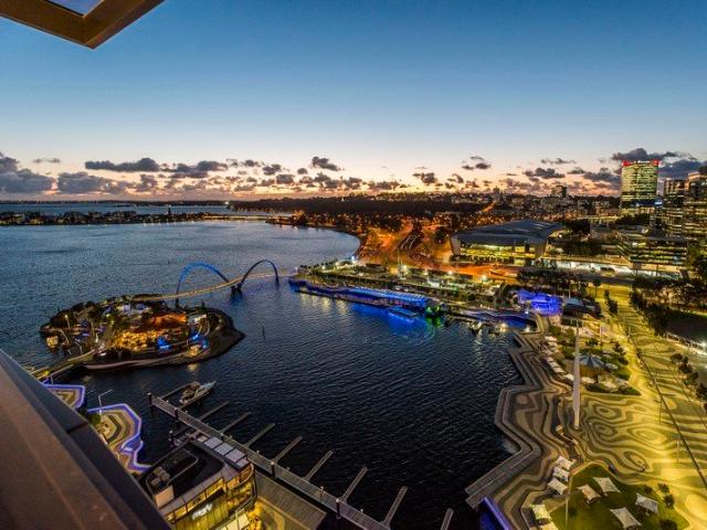 Luxury Living Above Elizabeth Quay Spectacular Views, Prestige Address & 2 Secure Car Bays