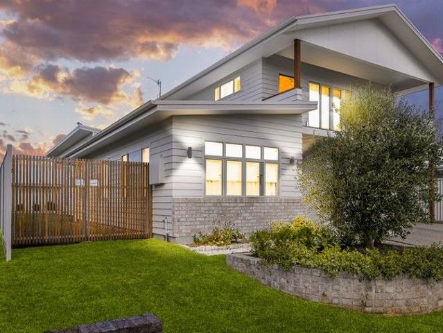 Luxury Living, Across The Road From The Golf Course