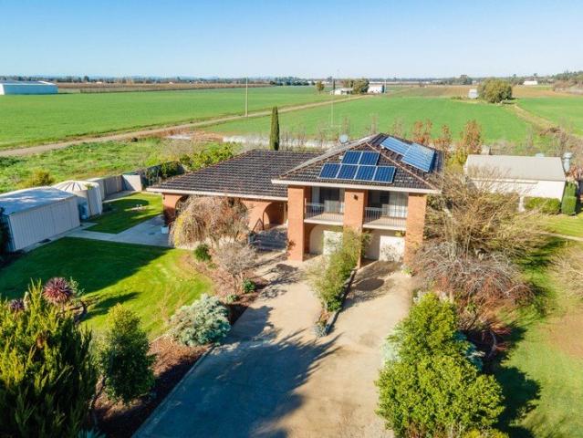Luxury Living Across Two Separate Titles in Shepparton East