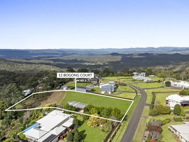 Luxury Living Begins Here Premium Escarpment Allotment on 7,133m²