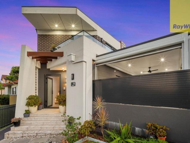 Luxury Living | Designer Double Brick Residence