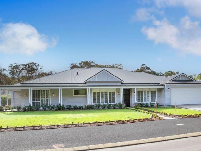 Luxury Living | Fully Furnished & Garden Maintenance Included