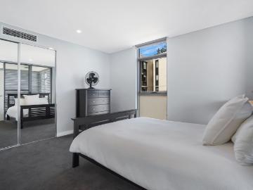 Luxury Living in Newcastle!