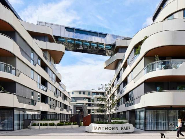 Luxury living in Award Winning Hawthorn Park