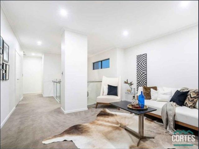 Luxury Living in a Churchlands!