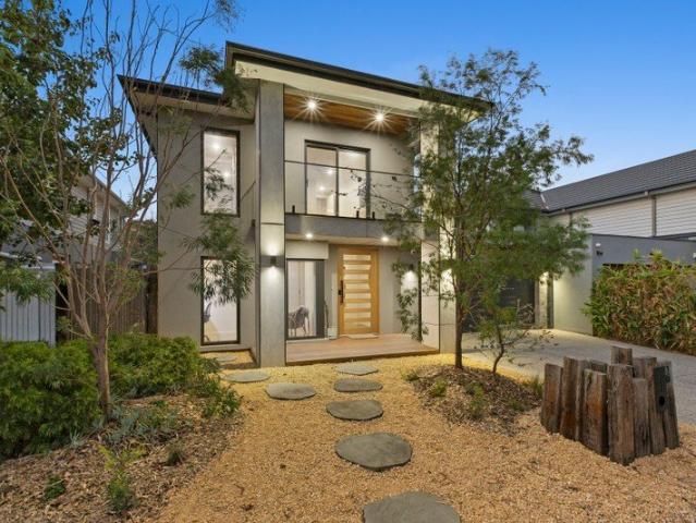 Luxury Living In A Quiet Cul De Sac