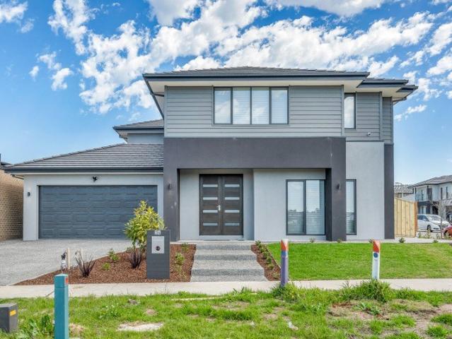 Luxury Living in Delaray Estate