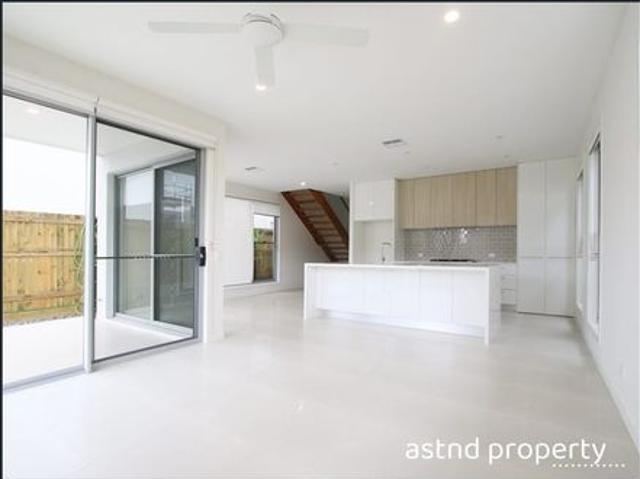 Luxury Living in Prestigious Neighbourhood