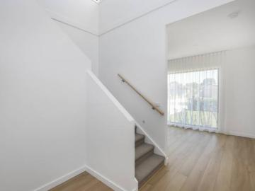 Luxury Living in Prime Location