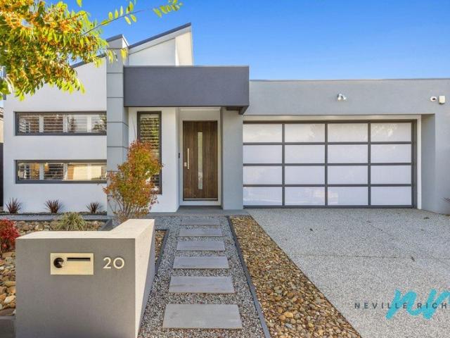 Luxury Living in Seachange Estate