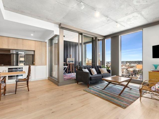 Luxury Living in the Edge of Geelong's Arts Precinct