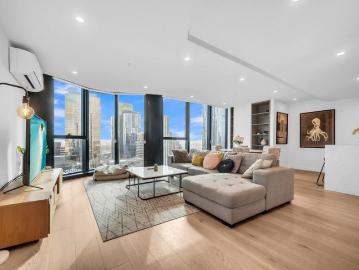 Penthouse Style Living with 270° Panoramic City Views