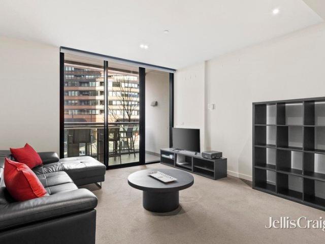 Luxury living in the heart of Victoria Harbour