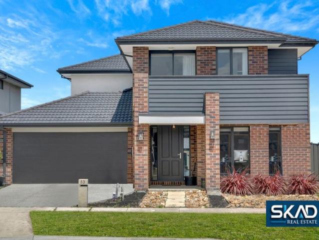 Luxury Living in the Heart of Cloverton A Metricon Masterpiece