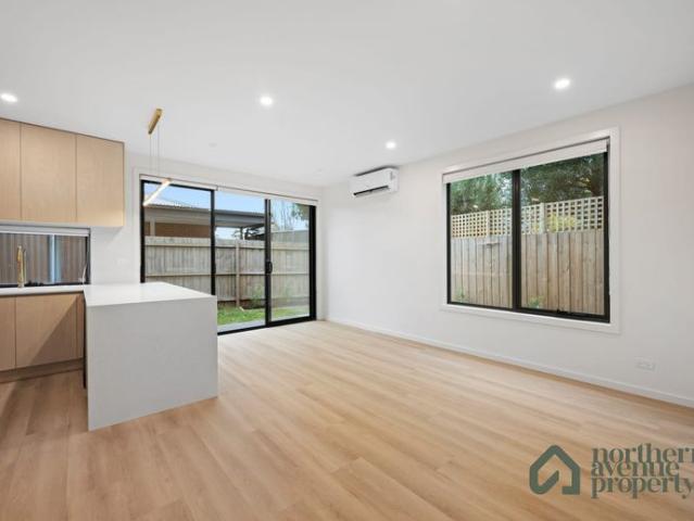Luxury Living in the Heart of Heidelberg Heights