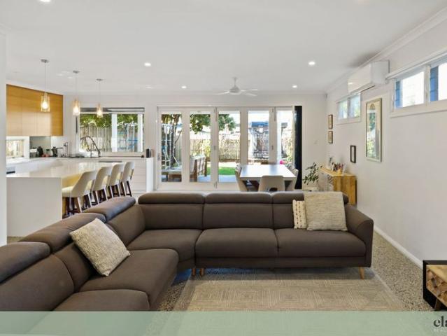 Luxury Living in the Heart of Kedron