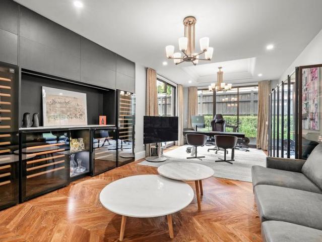Luxury Living in the Heart of Kew 4 Bedroom Residence at 145 Cotham