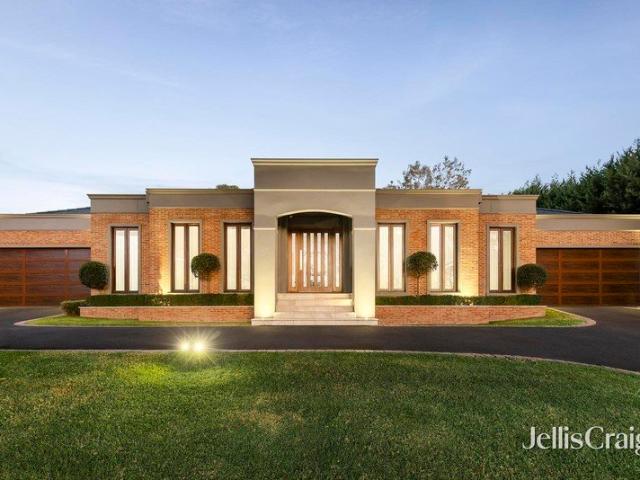 Luxury living in the heart of Park Orchards