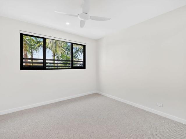 Luxury Living in the Heart of Runaway Bay