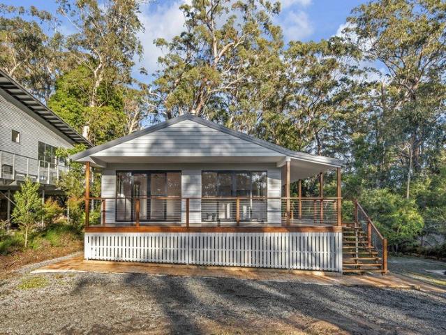 Luxury Living in the Heart of Springbrook