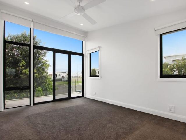 Luxury Living in the Shell Cove Marina Precinct