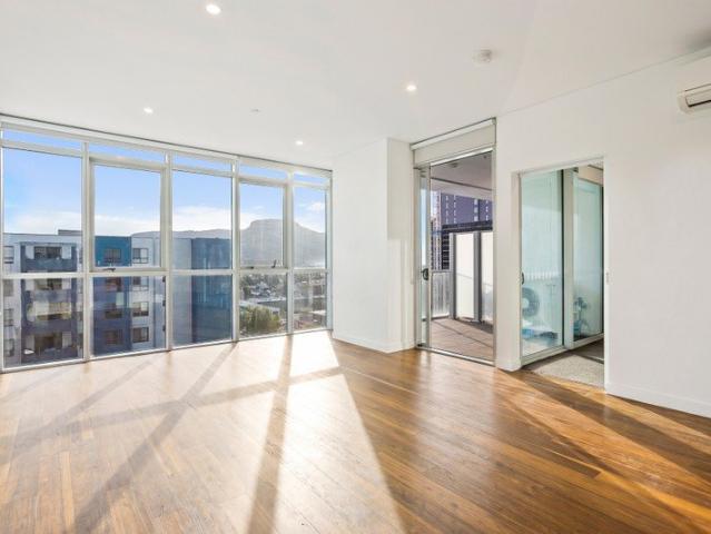 LUXURY LIVING IN THE SIGNATURE