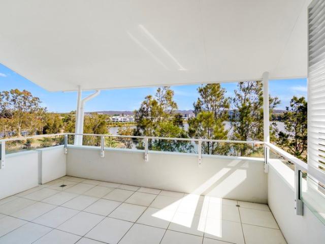 Luxury Living & Perfectly Positioned