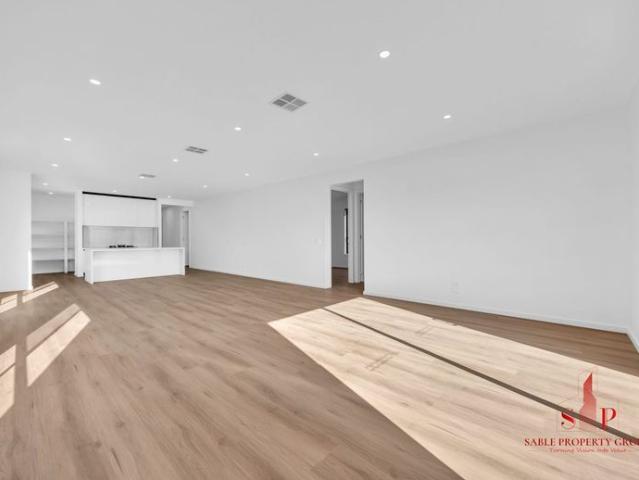 Luxury Living Redefined | 4 Bedrooms | 4 Ensuites + Powder Room