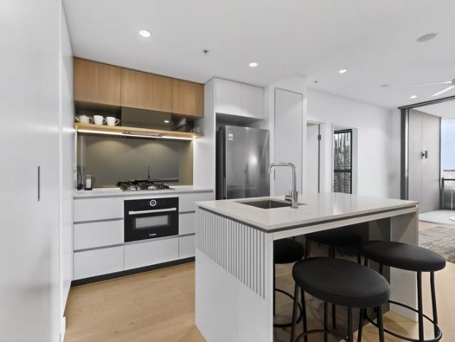 Luxury Living & Strong Returns in the Heart of Queen's Wharf