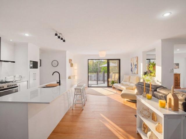 Luxury Living Amidst Serene Parkland