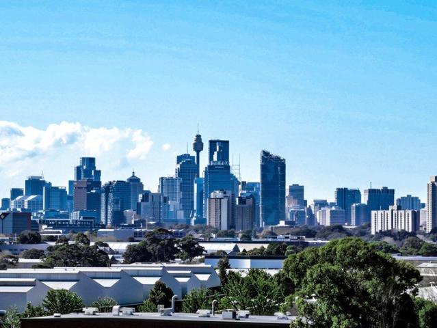 Luxury Living with City Views & Versatile MPR/Third bedroom