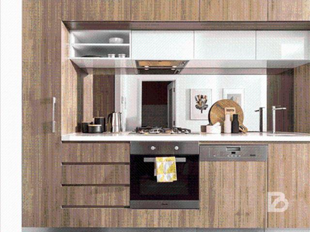 Luxury Living with an Entertainer's Courtyard Opposite Westfield