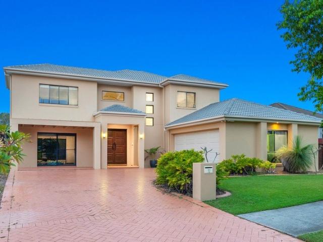 Luxury Living with Exceptional Lifestyle Appeal!