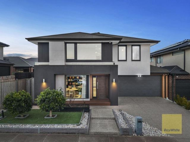 Luxury living with modern design in Truganina