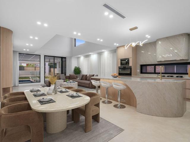 Luxury Living with Private Pool, Cinema & Five Car Garage