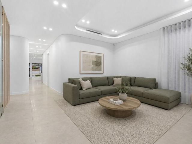Luxury Living with Private Pool, Cinema & Five Car Garage