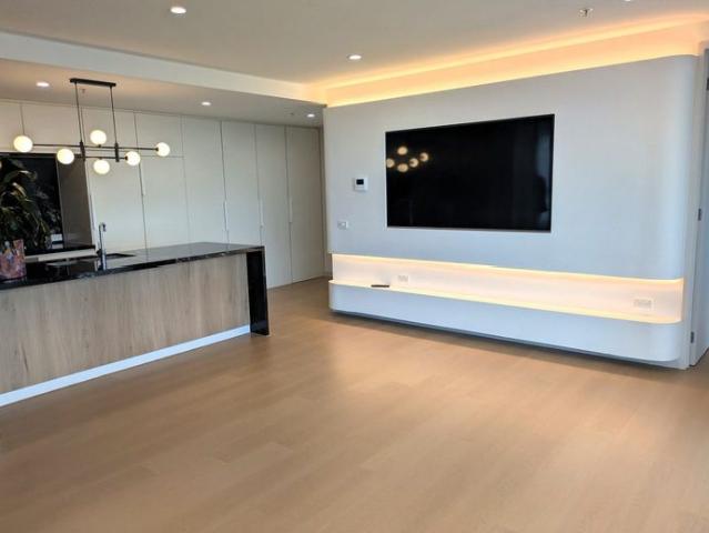 Luxury Living with Uninterrupted City Views