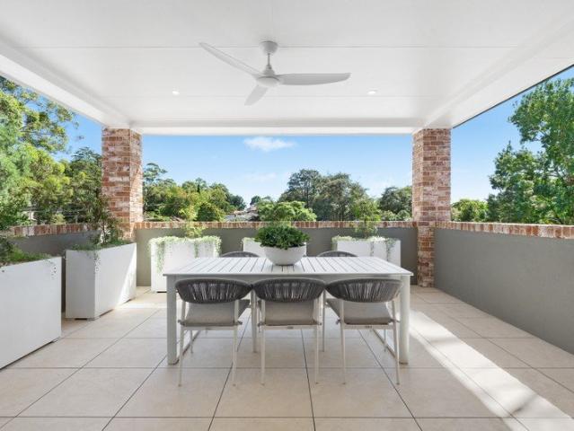LUXURY LIVING WITH UNINTERRUPTED NORTH FACING VIEWS