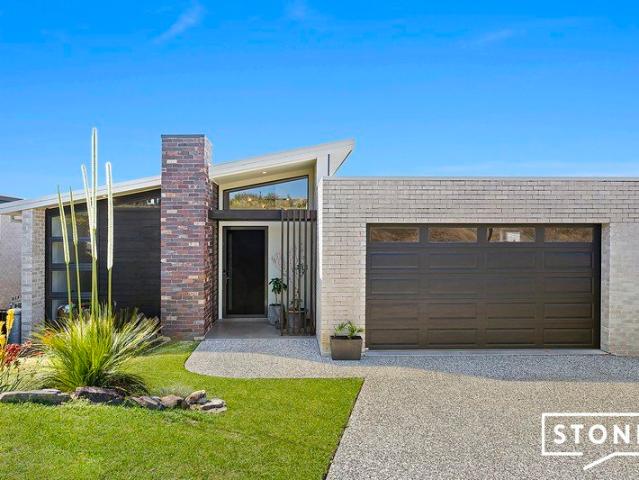 Luxury Living with Uninterrupted Ocean & Hinterland Views
