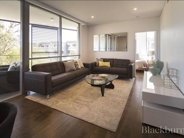 LUXURY LIVING!