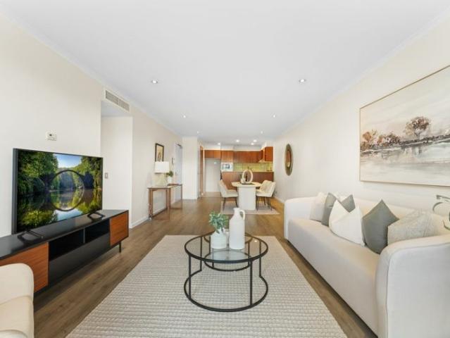 Luxury, Lifestyle & Convenience with District Views