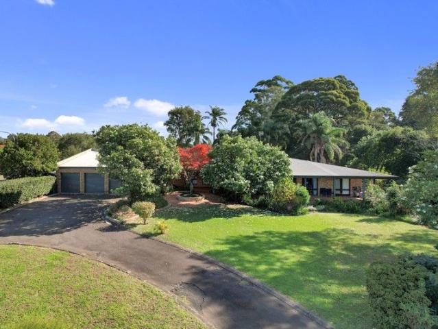 Luxury, Light, and Leafy Serenity Family Living Redefined