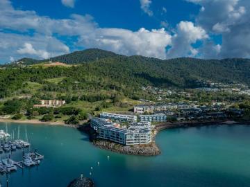 Luxury Marinafront Living in the Heart of the Whitsundays