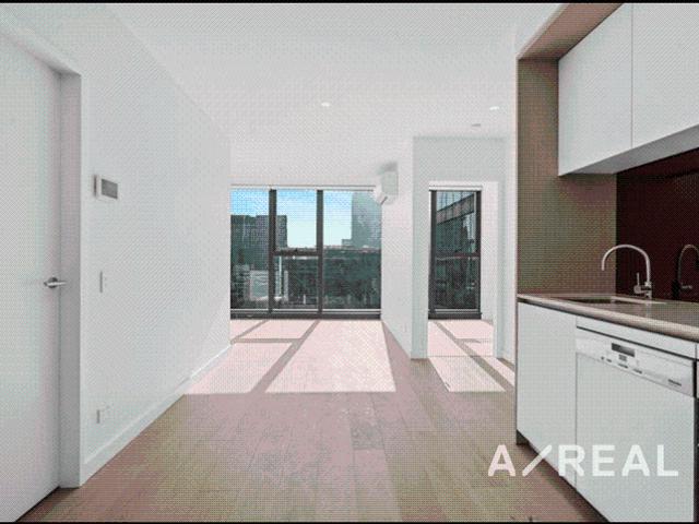 Luxury Melbourne Quarter Living with Spectacular City Skyline Views