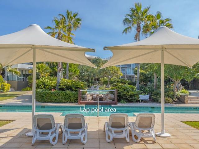 LUXURY MID FLOOR APARTMENT IN COTTON BEACH PET FRIENDLY, RESORT STYLE LIVING