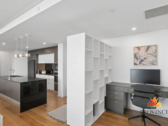 Luxury North Facing Executive Residence | Fully Furnished 3 Bedroom Apartment at Oracle