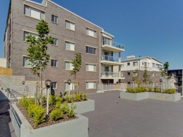 Luxury North Facing Spacious Apartment