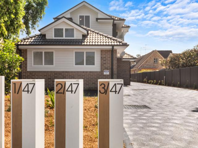 LUXURY NEW BUILD IN THE HEART OF RICHMOND