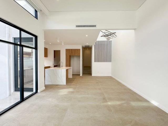 Luxury New Living in the Heart of Caringbah South